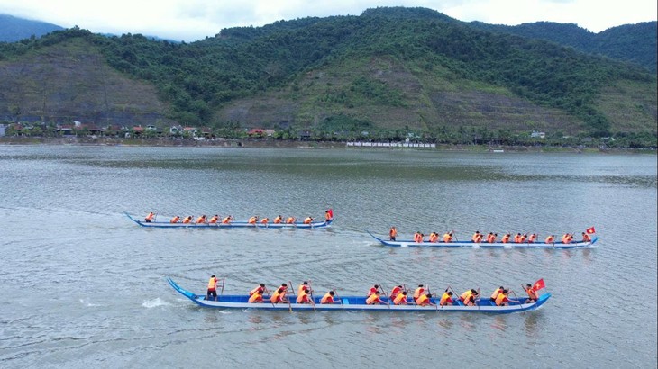 Đường bay mới kết nối với TP Hồ Chí Minh và sự phát triển du lịch tại Điện Biên - ảnh 4