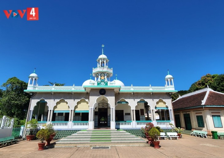 Thánh đường Hồi giáo Mubarak - Di tích đặc sắc của tỉnh An Giang - ảnh 2
