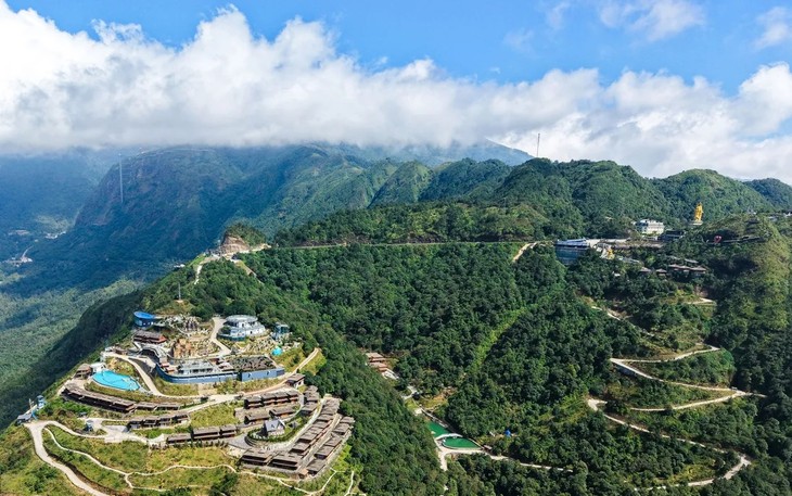 Cổng trời Ô Quy Hồ: Điểm hẹn văn hóa giữa kỳ quan thiên nhiên Tây Bắc - ảnh 1