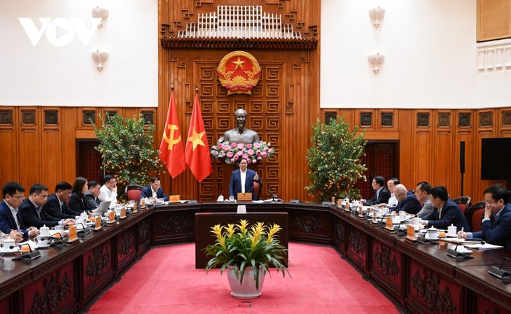 Thủ tướng Phạm Minh Chính phát động phong trào tiết kiệm năng lượng - ảnh 1