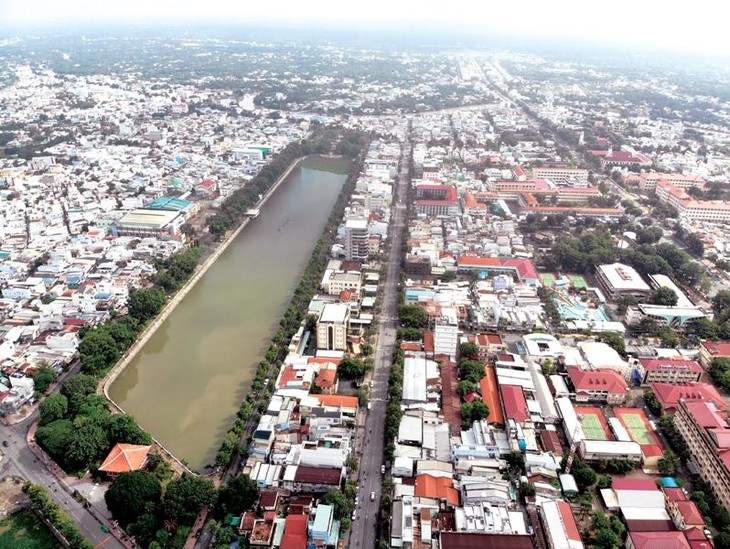 បង្កើនការទាក់ទាញទុនវិនិយោគ ដើម្បីបង្កើតកម្លាំងចលករអភិវឌ្ឍន៍នៅតំបន់វាលសណ្ដទន្លេ Cuu Long - ảnh 1