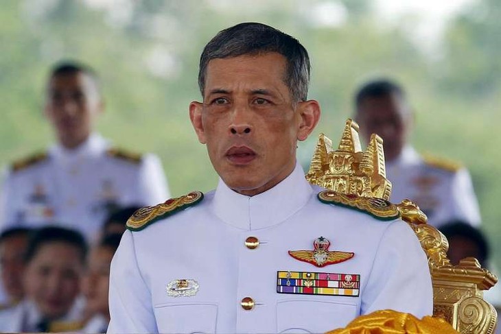 ព្រះមហាក្សត្រថៃ Maha Vajiralongkorn បានឡើងគ្រងរាជ្យសម្បត្តិជាផ្លូវការ - ảnh 1