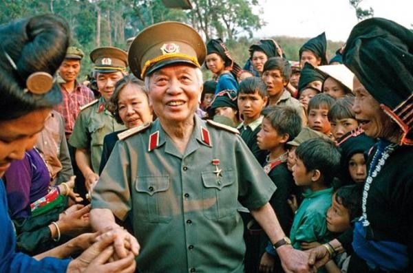 នាយឧត្តមសេនីយ៍ Vo Nguyen Giap - មេបញ្ជាការយោធាដ៏ចំណានក្នុងប្រវត្តិសាស្ត្រយោធាវៀតណាម - ảnh 2