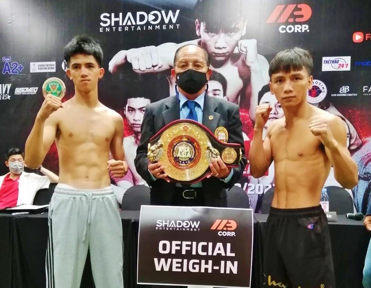 អ្នកប្រដាល់ Le Huu Toan ជើងឯក WBA Asia ក្នុង​ទម្ងន់អប្បបរមា - ảnh 1