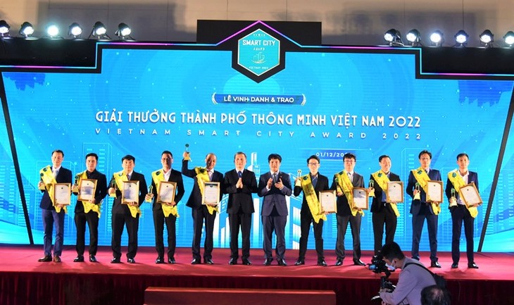 Da Nang ទទួលបានពានរង្វាន់ទីក្រុងឆ្លាតវៃបំផុតនៅវៀតណាមជាលើកទី ៣  - ảnh 1
