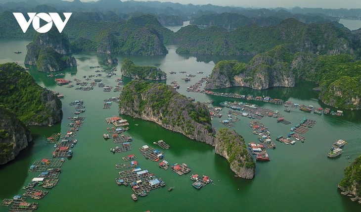 ឈូងសមុទ្រ Ha Long - ប្រជុំកោះ Cat Ba៖ តំបន់បេតិកភណ្ឌធម្មជាតិពិភពលោក អន្តរខេត្ត ទីក្រុងដំបូងនៅវៀតណាម - ảnh 4