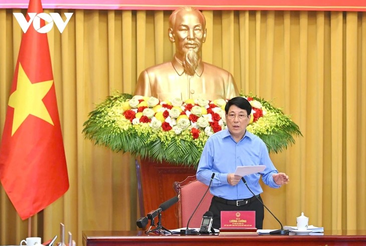 ប្រធានរដ្ឋលោក លឿង គឿង៖ ខេត្តក្វាង និញ ចាំបាច់ត្រូវមានទីតាំងនាំមុខគេនៅតំបន់ទំនាបភាគខាងជើង - ảnh 1