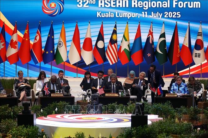 AMM-៥៨៖ ARF ត្រូវការការច្នៃប្រឌិតដើម្បីបន្តលើកកម្ពស់តួនាទី ការសម្របខ្លួនយ៉ាងសកម្ម និងភាពបត់បែនរបស់ខ្លួន - ảnh 1