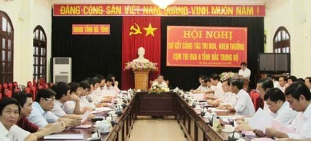 Hội nghị sơ kết thi đua khen tưởng 6 tỉnh Bắc Trung bộ - ảnh 1