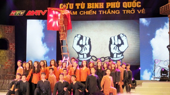 Cầu truyền hình “Cựu tù binh Phú Quốc - 40 năm chiến thắng trở về” - ảnh 1