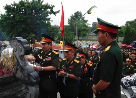 Công bố kết quả kỳ thứ 22 cuộc thi tìm hiểu “70 năm Ngày Thương binh-Liệt sĩ” - ảnh 1