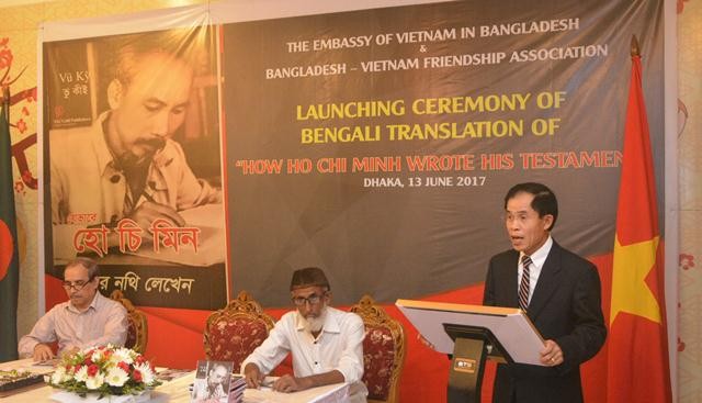 Ra mắt cuốn sách “Bác Hồ viết di chúc” bằng tiếng Bengali - ảnh 3