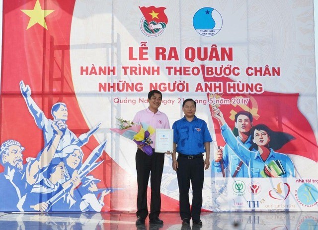 Đồng hành cùng hành trình 'Theo bước chân những người Anh hùng' năm 2017 - ảnh 2