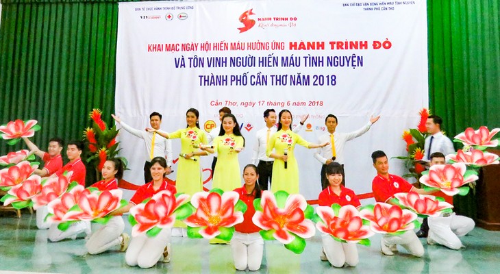 Cần Thơ: Tôn vinh 72 cá nhân, tập thể tiêu biểu trong hiến máu tình nguyện - ảnh 1