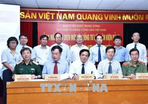 Báo điện tử Đảng Cộng sản ra mắt giao diện mới “Hệ thống tư liệu và văn kiện Đảng” - ảnh 1