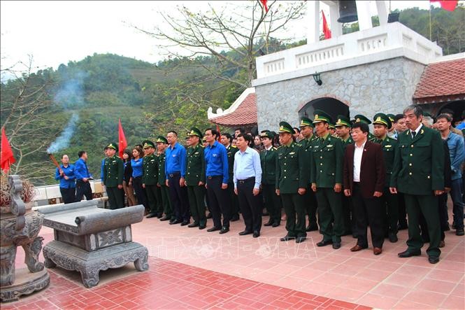 Tưng bừng ngày hội “Tháng ba biên giới”  - ảnh 1