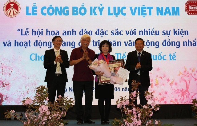 Lễ hội hoa anh đào đặc sắc với nhiều sự kiện và hoạt động mang giá trị nhân văn, cộng đồng nhất - ảnh 1