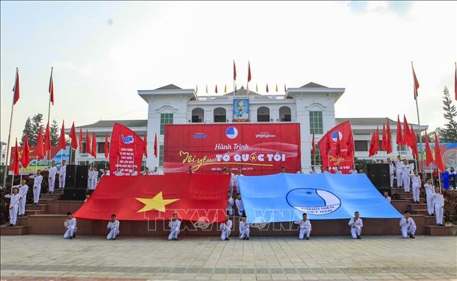 Hành trình “Tôi yêu Tổ quốc tôi” năm 2019 đến tỉnh Điện Biên - ảnh 1