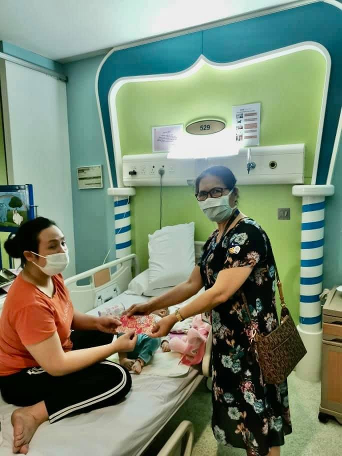 CLB phụ nữ Việt Nam tại Malaysia tổ chức quyên góp giúp đỡ bà con kiều bào nghèo - ảnh 6