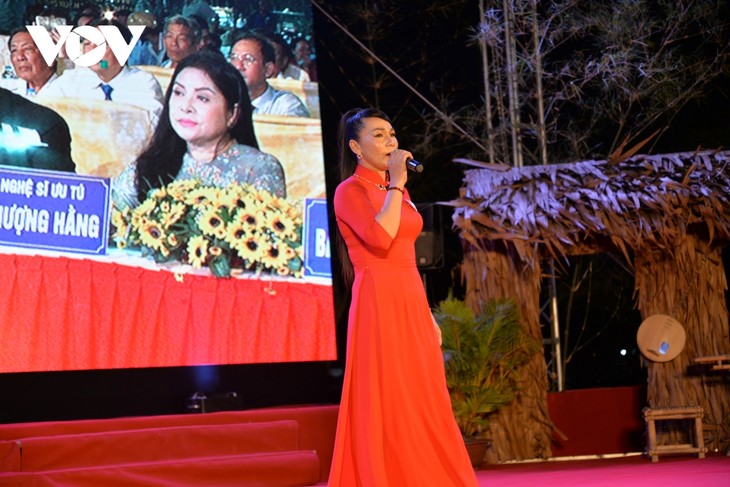 Vòng chung kết Hội thi Giọng ca cải lương giải “Điêu Huyền” lần thứ II đong đầy cảm  xúc - ảnh 1