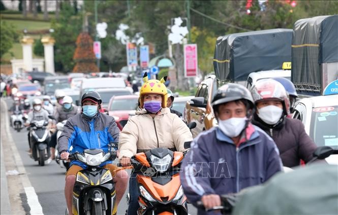 Dịp Tết Dương lịch: Giao thông an toàn, thông suốt, tai nạn giảm - ảnh 1