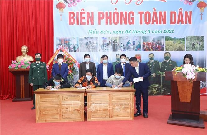 Ngày Biên phòng toàn dân 3/3: Xây dựng thế trận biên phòng toàn dân vững chắc trong tình hình mới - ảnh 2