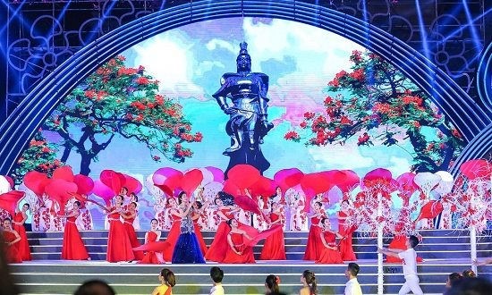 Lễ hội Hoa phượng đỏ 2022 – Cú hích cho du lịch Hải Phòng - ảnh 1