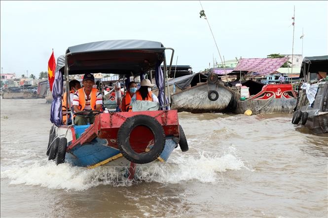 Bảo tồn và phát triển văn hóa chợ nổi Cái Răng - ảnh 1