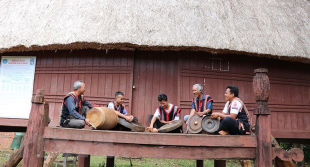 Khai mạc không gian triển lãm Thiên đường Tây Nguyên tại Festival hoa Đà Lạt - ảnh 1