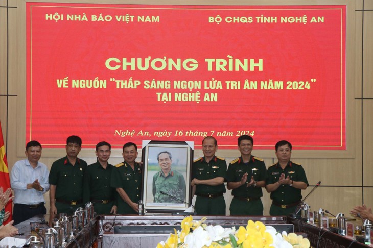 Hội Nhà báo Việt Nam triển khai chương trình “Thắp ngọn lửa tri ân“ - ảnh 1