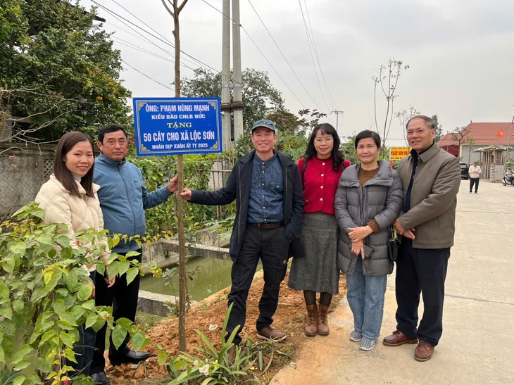 12 năm trồng cây của kiều bào CHLB Đức: Gieo yêu thương, ươm hy vọng - ảnh 3