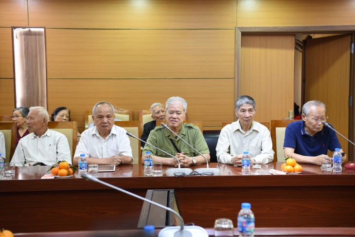 Đài Tiếng nói Việt Nam gặp mặt nhà báo, kỹ thuật của Đài Phát thanh giải phóng - ảnh 4