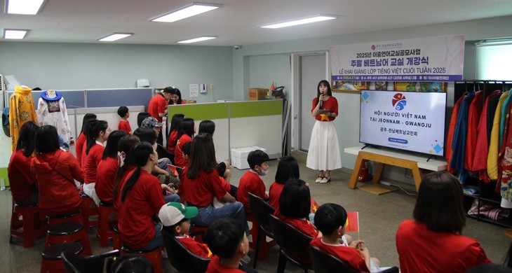 Tinh thần yêu nước lan tỏa tại Jeonnam - Gwangju trong ngày hội thống nhất non sông - ảnh 1