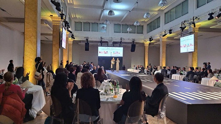 Tiềm năng hợp tác du lịch Việt Nam-Italia - ảnh 1