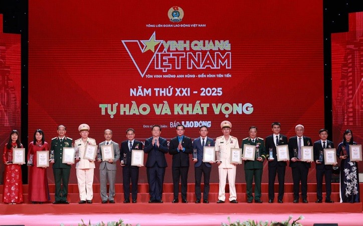 Chương trình “Vinh quang Việt Nam“- Khơi dậy khát vọng vươn mình của dân tộc - ảnh 1