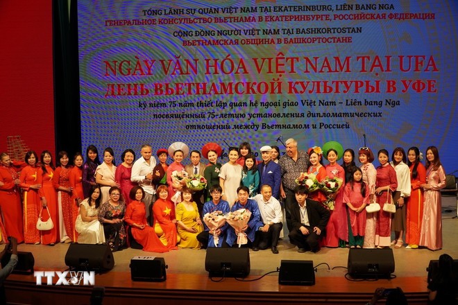 Ngày Văn hóa Việt Nam tại Upha (Liên bang Nga): Kiều bào gìn giữ hồn Việt nơi xứ tuyết - ảnh 1
