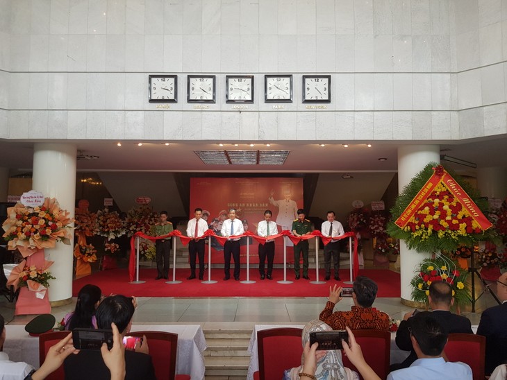 Khai mạc trưng bày chuyên đề Công an nhân dân – 80 năm khắc ghi lời Bác - ảnh 1