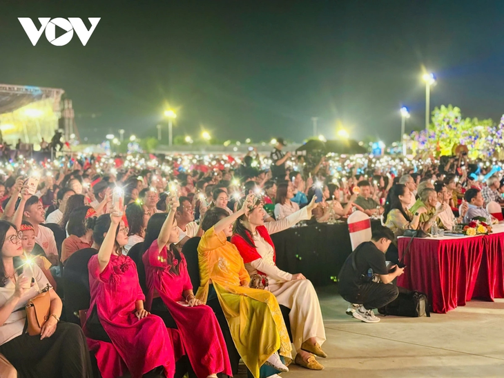 Chương trình nghệ thuật đặc biệt “Hà Nội - Sáng mãi khát vọng Việt Nam” - ảnh 2