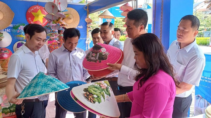 Hà Nội đẩy mạnh thực hiện Chương trình hành động quốc gia về sản xuất và tiêu dùng bền vững - ảnh 2