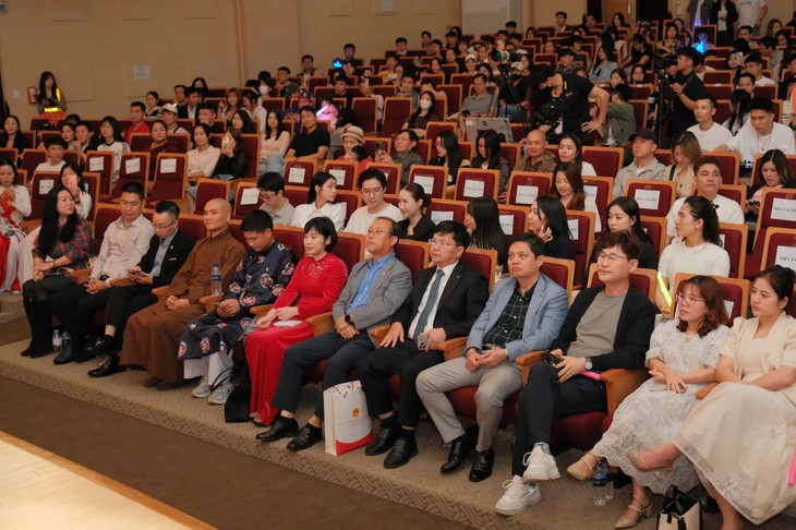 Chương trình “Chắp cánh ước mơ 6” tại Hàn Quốc gây quỹ xây nhà tình thương ở Việt Nam - ảnh 6