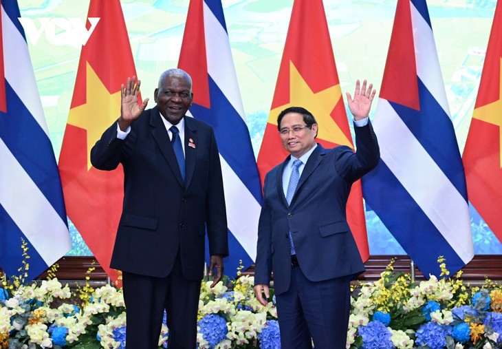 Chủ tịch Quốc hội Cuba EstebanLazo Hernandez hội kiến Thủ tướng Phạm Minh Chính - ảnh 1