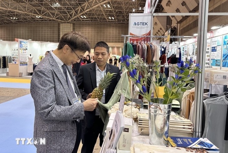 Doanh nghiệp dệt may Việt Nam tham gia triển lãm thương mại thời trang hàng đầu Châu Á - ảnh 2