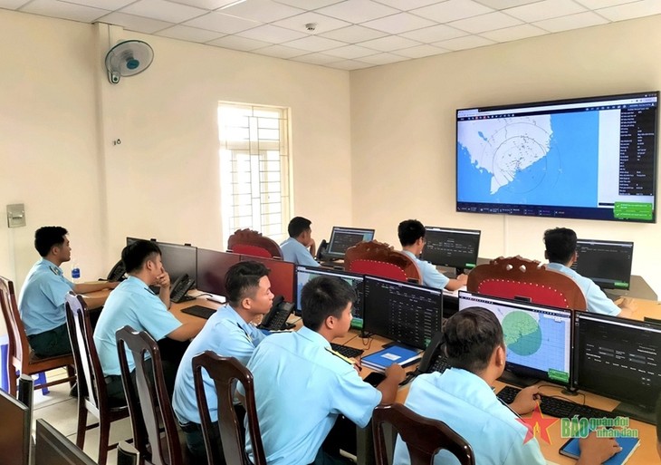 Bước đột phá trong công nghệ bảo vệ vùng trời Tổ quốc - ảnh 2