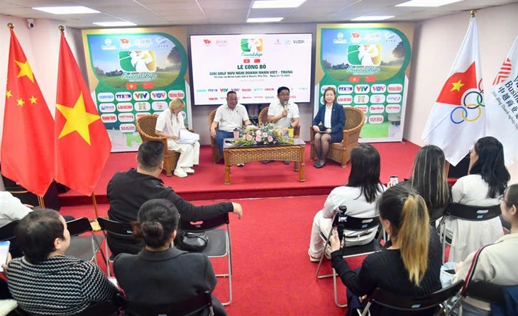 Giải golf hữu nghị doanh nhân Việt – Trung 2025: Chào mừng 75 năm thiết lập quan hệ ngoại giao VN - Trung Quốc - ảnh 1