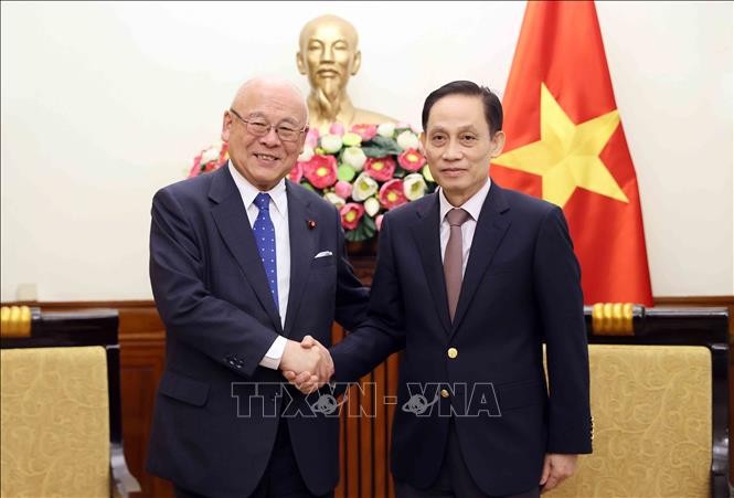 Việt Nam và Nhật Bản phối hợp xây dựng Trường Đại học Việt Nhật trở thành cơ sở đào tạo hàng đầu khu vực - ảnh 1