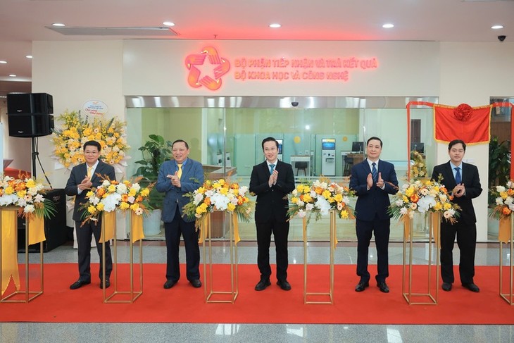 Khai trương bộ phận một cửa Bộ Khoa học và Công nghệ - ảnh 1