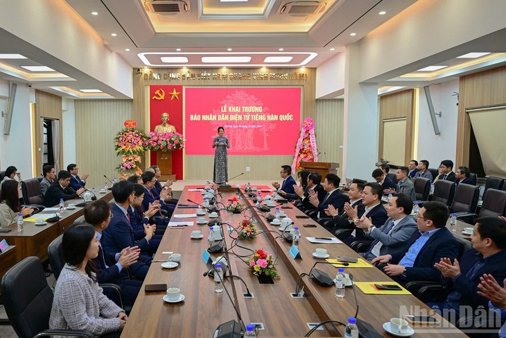 Ra mắt trang Nhân Dân điện tử tiếng Hàn Quốc - ảnh 1