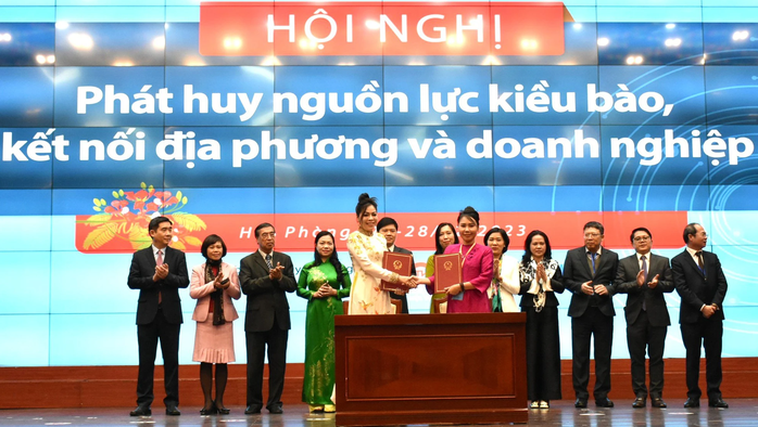 Thứ trưởng Lê Thị Thu Hằng: Kiều bào là nhân tố cốt lõi trong kỷ nguyên vươn mình của dân tộc - ảnh 2