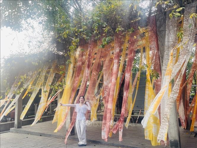 Đánh thức ký ức chiến tranh bằng ngôn ngữ sắp đặt đương đại - ảnh 2