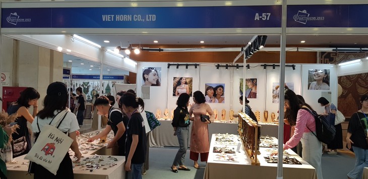 Hanoi Gift Show 2023 in full swing - ảnh 1